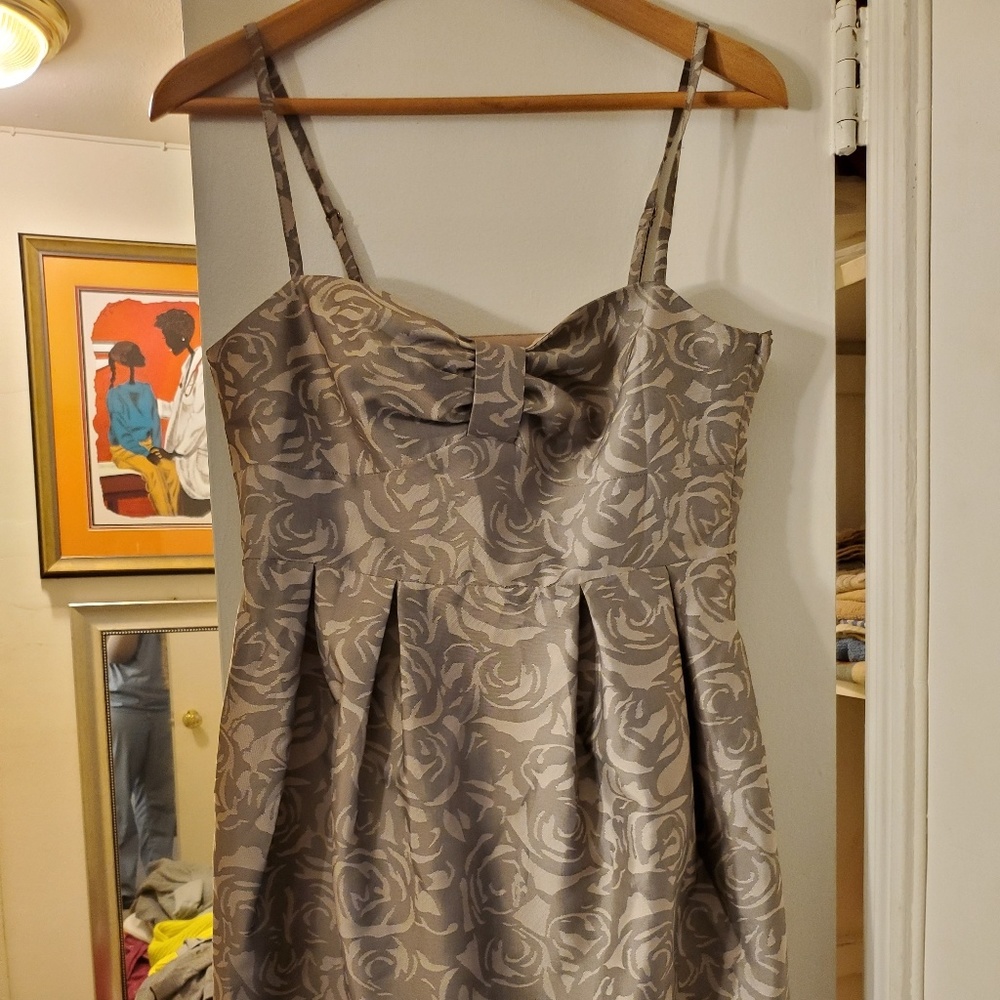 H&M dress perfect for any summer event